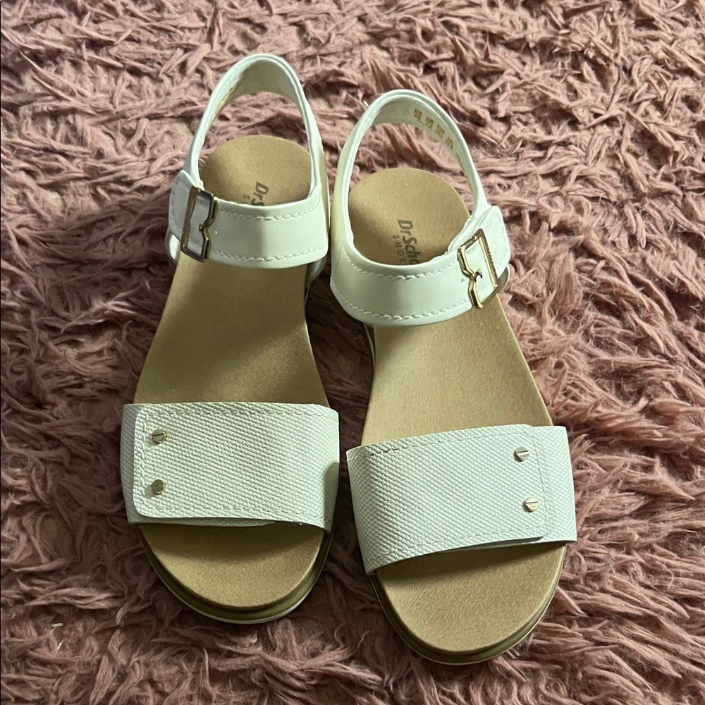 Dr. Scholl's Nicely Sun White Sandals with Buckle